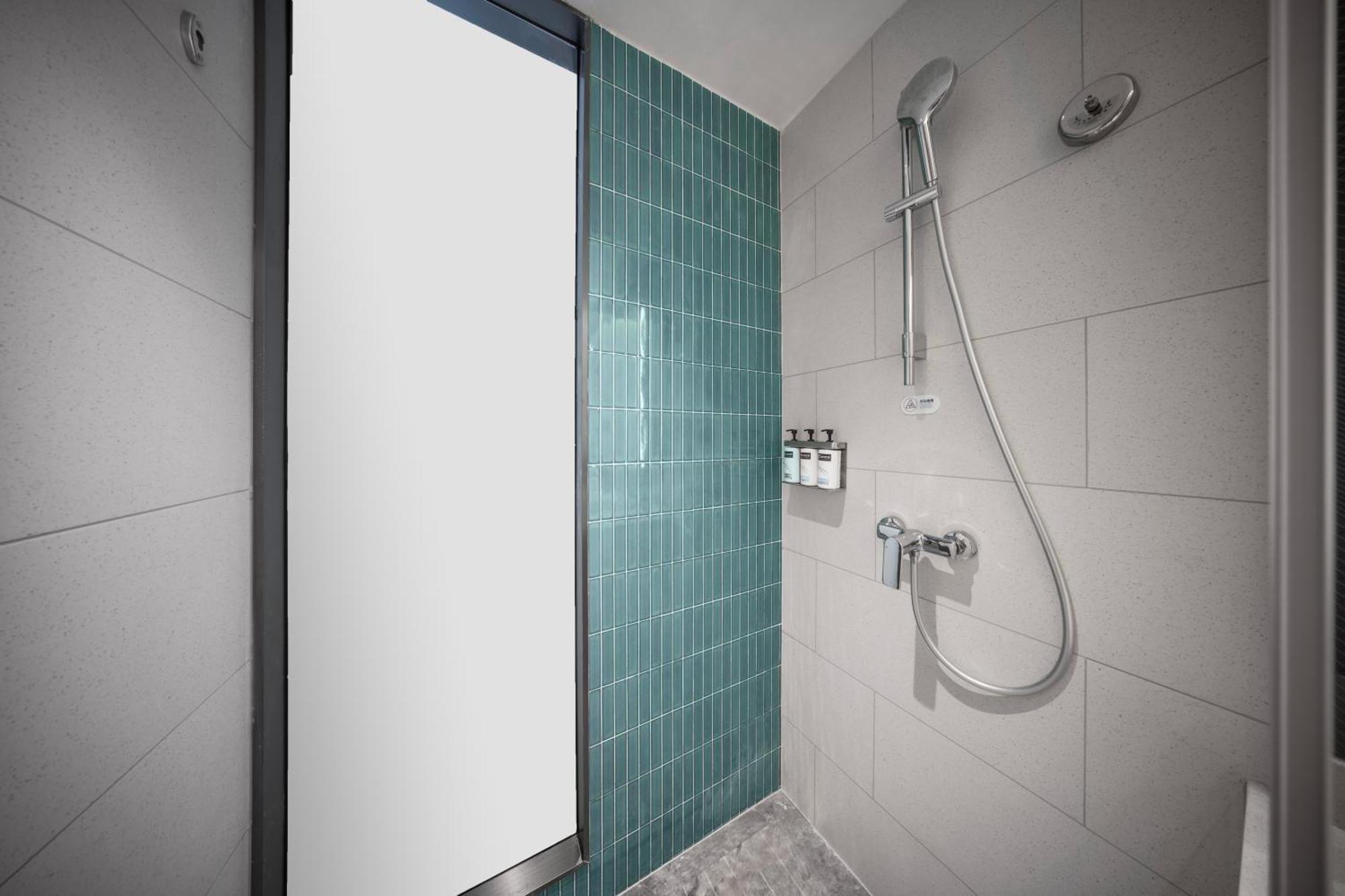 Express Hongqiao Linkong By Ihg 4* Shanghai
